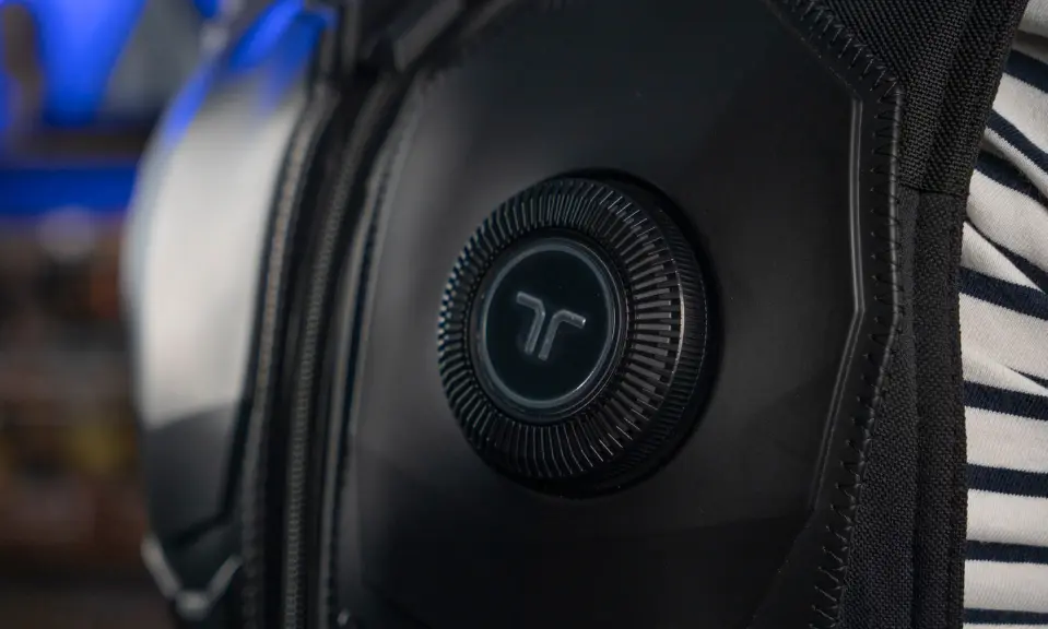 bHaptics Tactsuit Pro