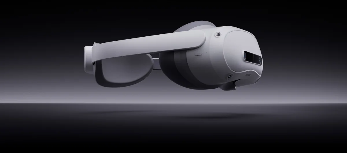 Side view of a PICO 4 Ultra Enterprise headset with its head strap