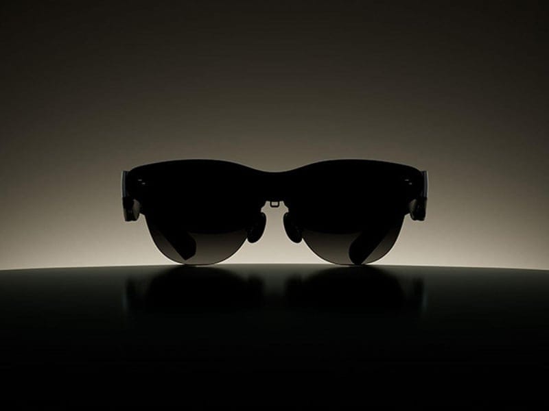 RayNeo Air 4 Pro — temple view