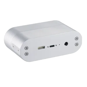 Tył Orbbec Femto Bolt: USB-C, zasilanie i złącza synchronizacji